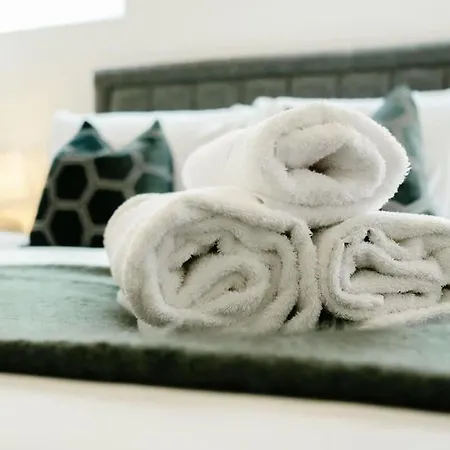 Grange Rd Flat 5 One Bedroom Апартаменти Бристоль